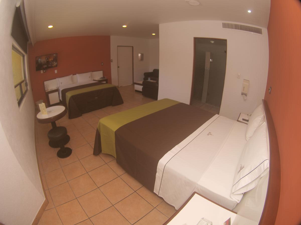Auto Hotel Niza Tlaquepaque Eksteriør bilde