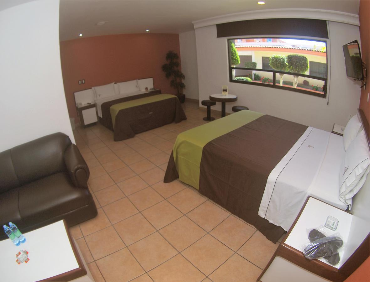 Auto Hotel Niza Tlaquepaque Eksteriør bilde